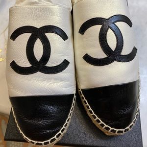CHANEL iridescent espadrille mule, sz 42